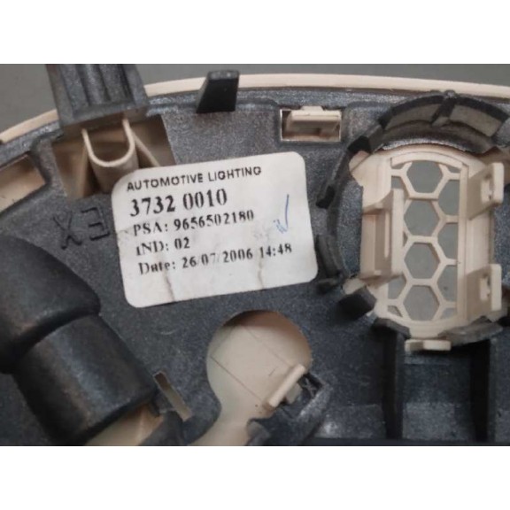Recambio de luz interior para citroën c6 básico referencia OEM IAM 9656502180  