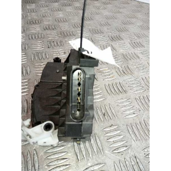 Recambio de cerradura puerta delantera derecha para ford tourneo courier (c4a) trend referencia OEM IAM BM5AA21813BF  