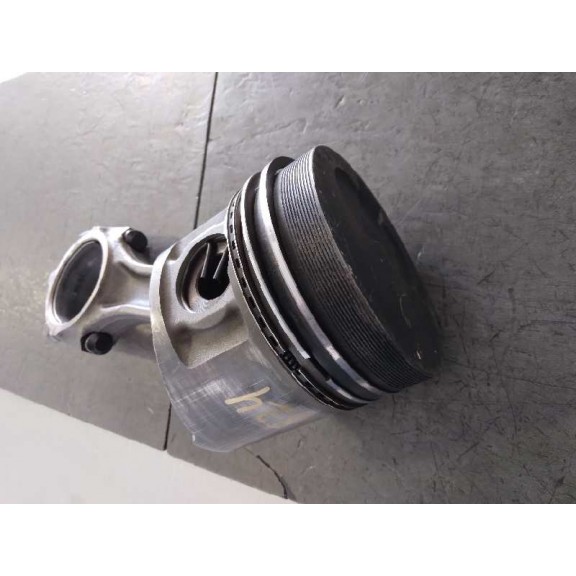 Recambio de piston para hyundai h 1 2.5 turbodiesel cat referencia OEM IAM   SOLO VALE LA BIELA