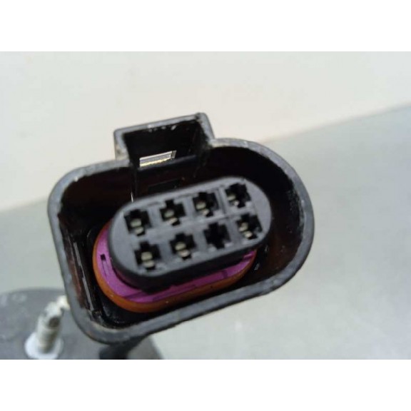 Recambio de retrovisor izquierdo para seat leon (1p1) reference referencia OEM IAM  1ºSERIE ABATIBLE. 7 PINS