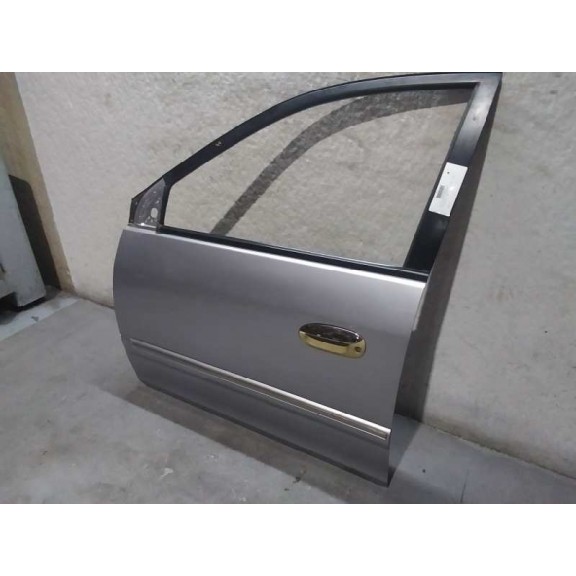 Recambio de puerta delantera izquierda para kia carens 2.0 crdi ex monovolumen referencia OEM IAM 0K2JA59020  0K2JA59020