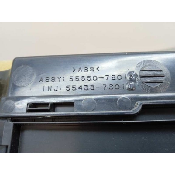 Recambio de guantera para lexus ct 200h referencia OEM IAM 5555076013 5545976010 