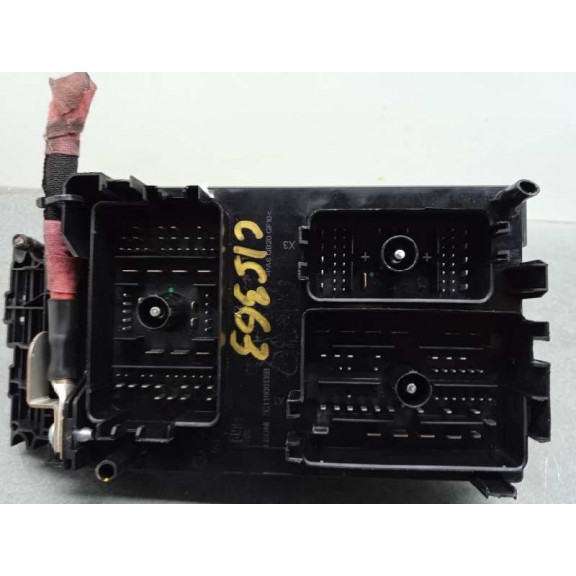 Recambio de caja reles / fusibles para opel astra j lim. selective referencia OEM IAM 13368644 13368644UB 