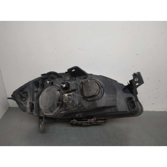 Recambio de faro izquierdo para fiat linea (110) dynamic referencia OEM IAM 51776318  
