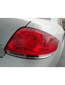 Recambio de piloto trasero derecho para fiat linea (110) dynamic referencia OEM IAM 20190748  