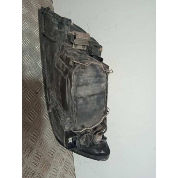 Recambio de faro derecho para volvo s40 berlina 1.6 d kinetic referencia OEM IAM 30698874 0301198202 