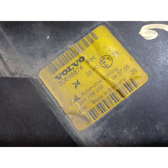 Recambio de faro derecho para volvo s40 berlina 1.6 d kinetic referencia OEM IAM 30698874 0301198202 