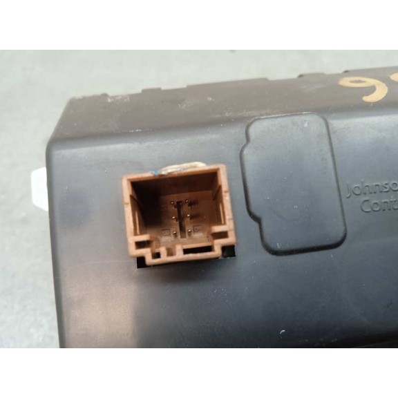 Recambio de display para citroën c-elysée exclusive referencia OEM IAM 9804493780  