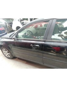 Recambio de puerta delantera izquierda para volvo s40 berlina 1.6 d kinetic referencia OEM IAM  ALGUN TOQUE 
