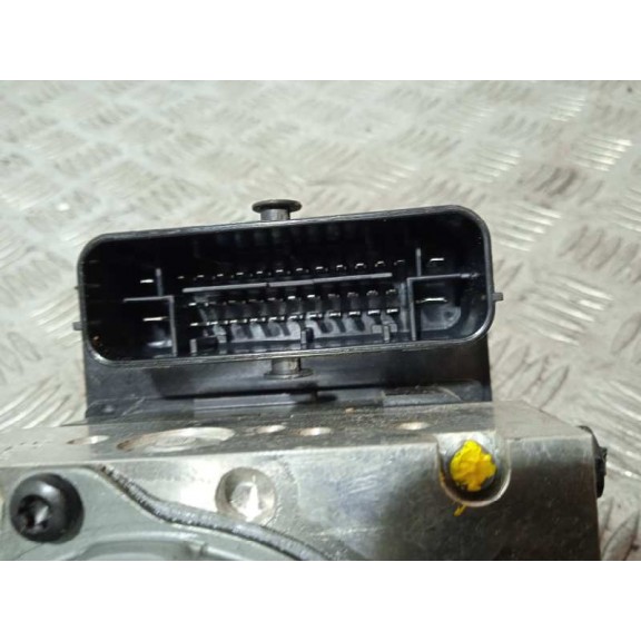 Recambio de abs para kia stonic (ybcuv) drive referencia OEM IAM 58920H8250  