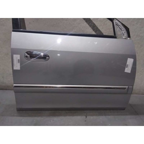 Recambio de puerta delantera derecha para kia carens 2.0 crdi ex monovolumen referencia OEM IAM 760041D010  760041D010