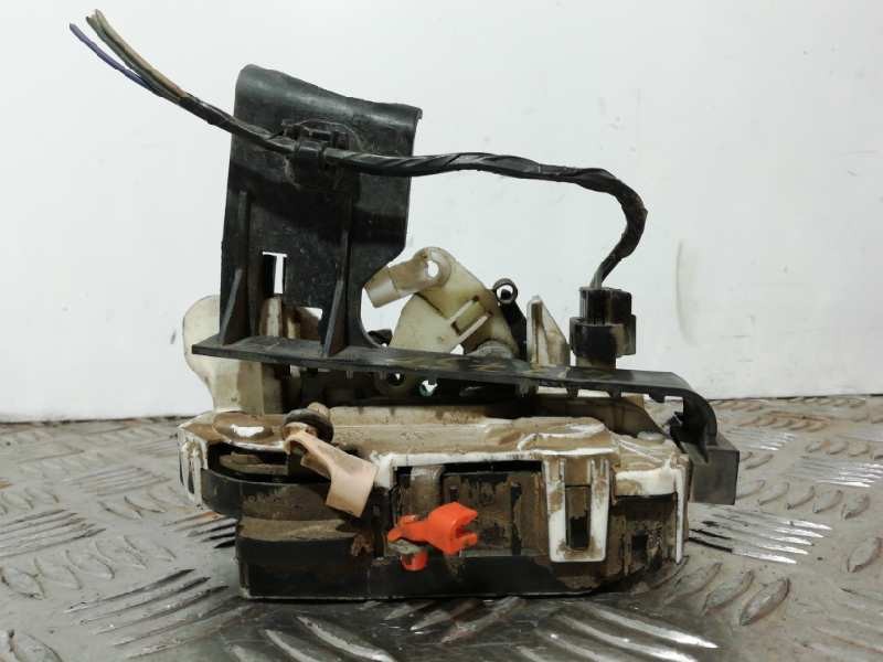 Recambio de cerradura puerta delantera izquierda para dodge caliber s referencia OEM IAM 04589409AD  