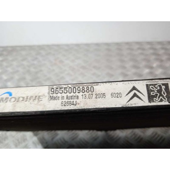 Recambio de condensador / radiador aire acondicionado para peugeot 1007 dolce referencia OEM IAM 9655009880 62684J 