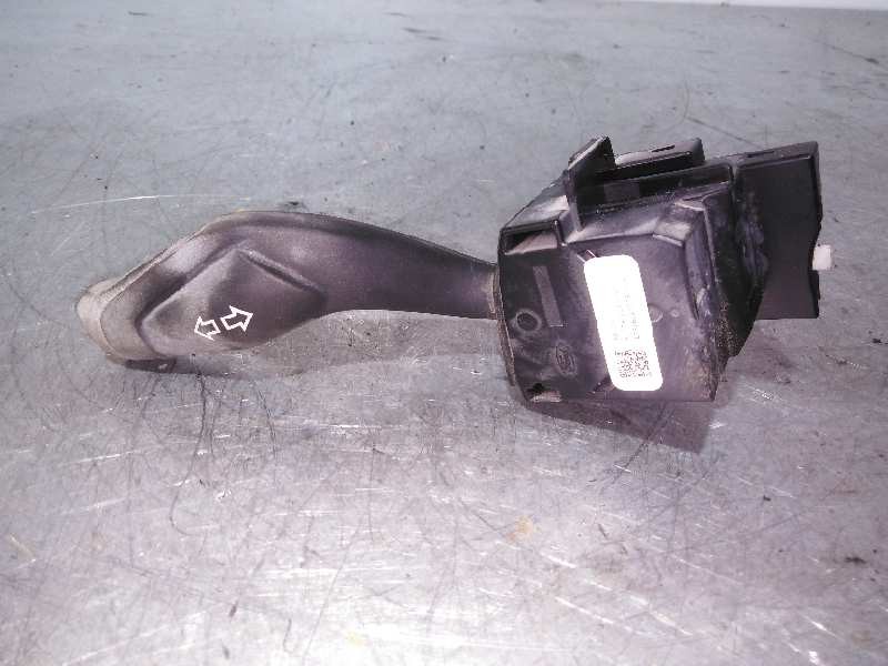 Recambio de mando intermitentes para ford focus lim. (cb8) trend referencia OEM IAM 1883869 AV6T13335AB 