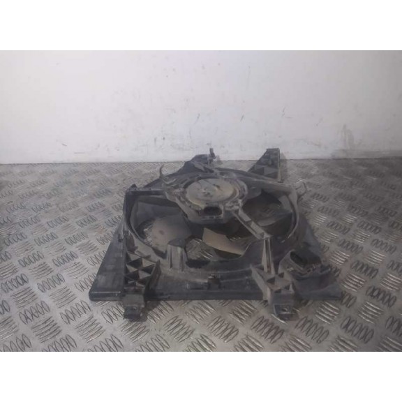 Recambio de electroventilador para renault twingo acces referencia OEM IAM 8200369312  