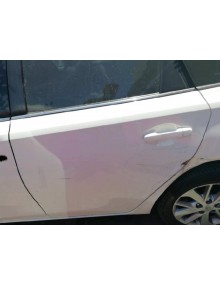 Recambio de puerta trasera izquierda para toyota auris 2.0 d-4d cat referencia OEM IAM   