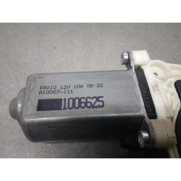 Recambio de motor elevalunas trasero derecho para jeep cherokee limited referencia OEM IAM 1006625 2 PINES 