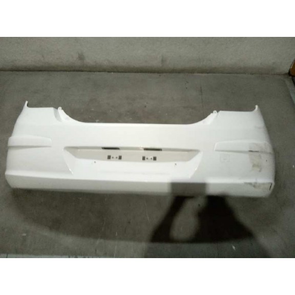 Recambio de paragolpes trasero para hyundai i30 classic referencia OEM IAM 866102R600 BLANCO 866102R600