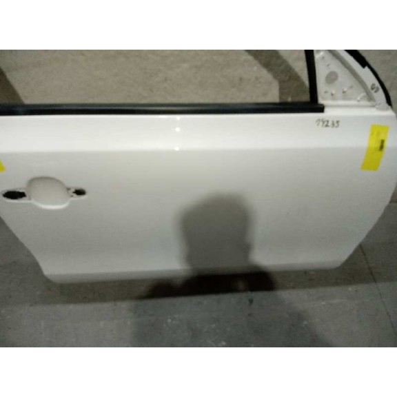 Recambio de puerta delantera derecha para hyundai i30 classic referencia OEM IAM  BLANCA 5P
