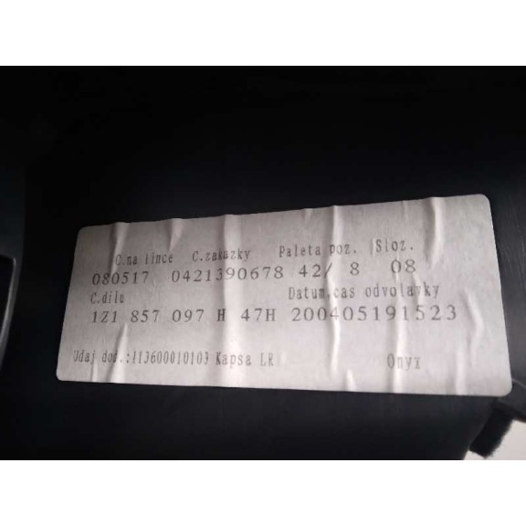 Recambio de guantera para skoda octavia berlina (1z3) active referencia OEM IAM 1Z1857097H 1Z1857097H47H RAYADA