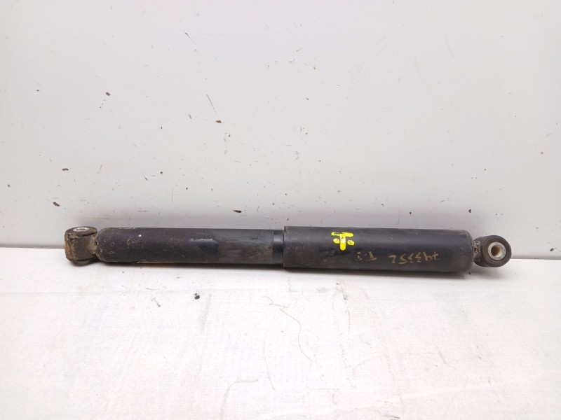 Recambio de amortiguador trasero izquierdo para volkswagen crafter caja/chasis (sz_) 2.0 tdi referencia OEM IAM 2n0513031q  