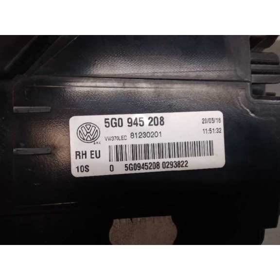 Recambio de piloto trasero derecho para volkswagen golf vii lim. advance bluemotion tech. referencia OEM IAM 5G0945208 GOLPEADO 