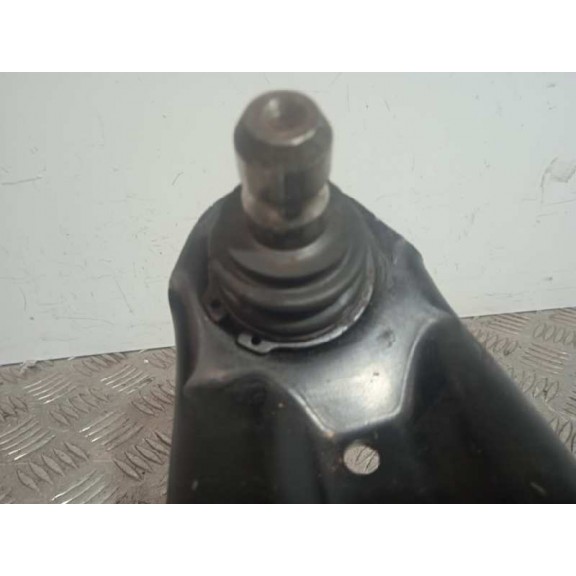 Recambio de brazo suspension inferior delantero derecho para kia soul 1.6 crdi cat referencia OEM IAM   
