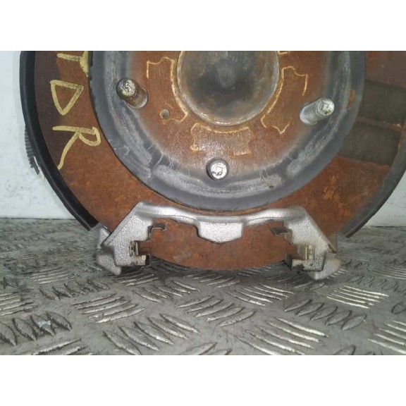 Recambio de mangueta trasera derecha para toyota corolla (e18) referencia OEM IAM 90515  