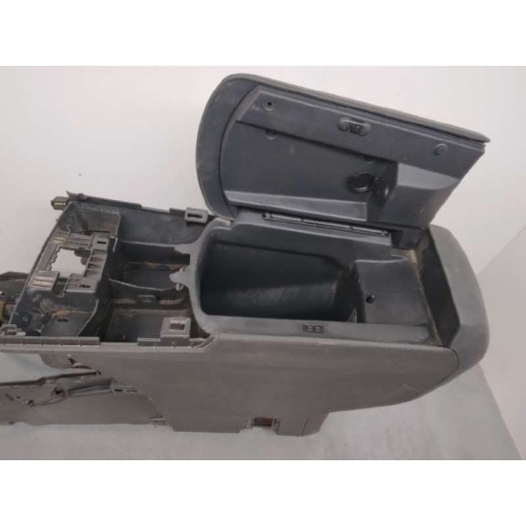 Recambio de apoyabrazos central para peugeot 3008 confort referencia OEM IAM   