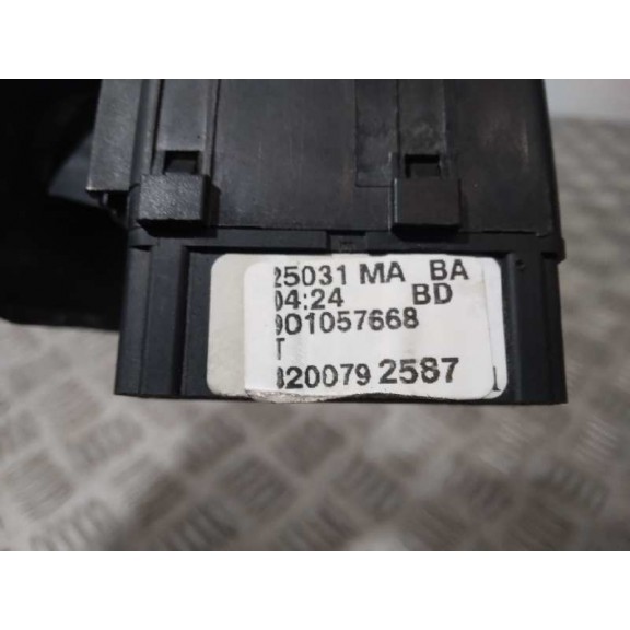 Recambio de mando limpia para dacia duster ambiance 4x2 referencia OEM IAM 8200792587  