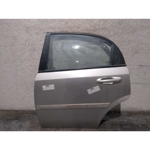 Recambio de puerta trasera izquierda para chevrolet lacetti 1.6 cat referencia OEM IAM 96547907 PLATA TOCADO