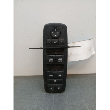 MANDO ELEVALUNAS DELANTERO IZQUIERDO 68139806ab RETROVISORES ABATIBLES 10095568