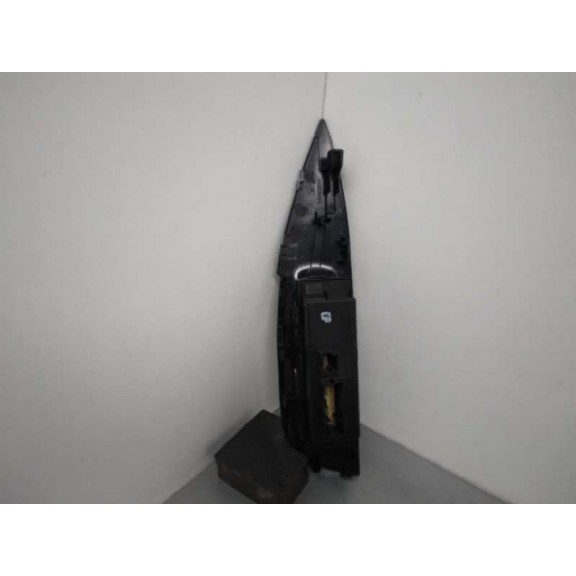 Recambio de mando elevalunas delantero izquierdo para nissan qashqai (j11) tekna premium referencia OEM IAM 809614EH0AX 4 TECLAS