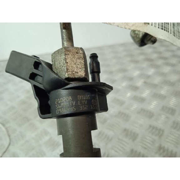 Recambio de inyector para volkswagen crafter caja cerrada 2.5 tdi dpf referencia OEM IAM 076130277 0986435352 