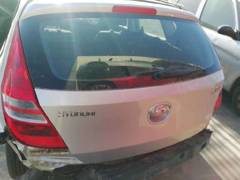 Recambio de porton trasero para hyundai i30 classic referencia OEM IAM 737002L010  737002L010