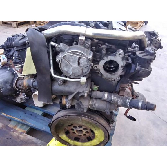 Recambio de motor casco para volvo v50 familiar 2.0 diesel cat referencia OEM IAM D420AT  