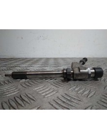 Recambio de inyector para volvo v50 familiar 2.0 diesel cat referencia OEM IAM 5WS40156Z SIEMENS X1 2