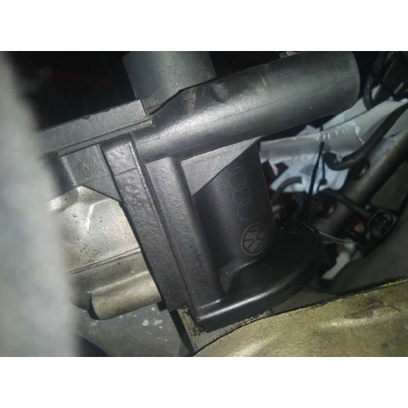 Recambio de valvula egr para volkswagen crafter caja cerrada 2.5 tdi dpf referencia OEM IAM 076131501A 076131501B 