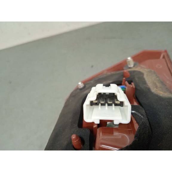 Recambio de piloto trasero derecho interior para infiniti q50 2.2 diesel cat referencia OEM IAM   