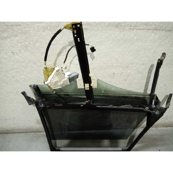 Recambio de elevalunas trasero izquierdo para audi a6 allroad quattro (4fh) 3.0 tdi referencia OEM IAM 8K0959811C  