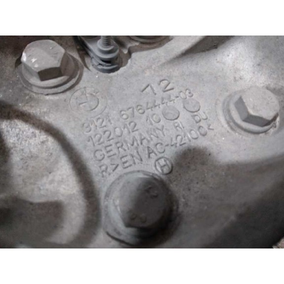 Recambio de mangueta delantera derecha para bmw serie 1 berlina (e81/e87) 116i referencia OEM IAM 3121676444403  