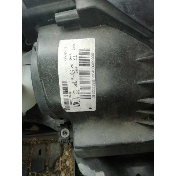 Recambio de faro izquierdo para lancia delta (181) gold referencia OEM IAM  1 SOPORTE ROTO 