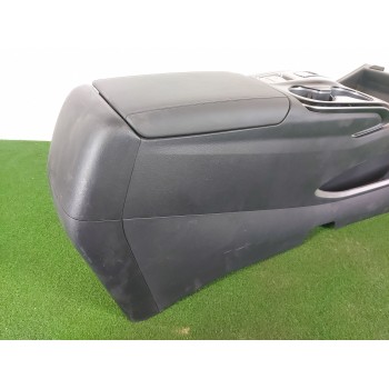 Recambio de apoyabrazos central para hyundai tucson 1.6 hybrid 4x4 referencia OEM IAM 84690N7101NNB  