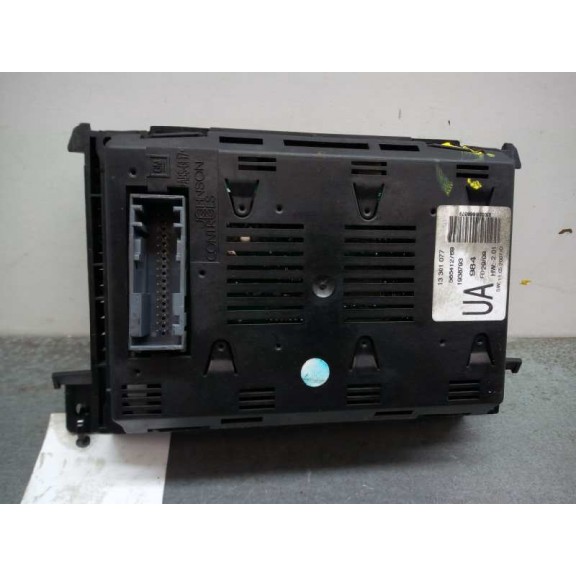 Recambio de display para opel astra h ber. edition referencia OEM IAM 13301077  