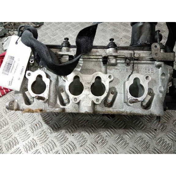 Recambio de culata para volkswagen golf v berlina (1k1) 1.6 referencia OEM IAM 06B1033731  