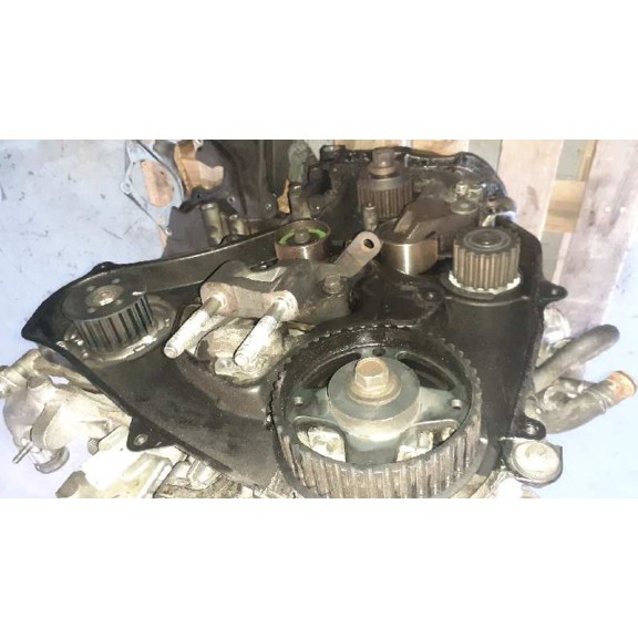 Recambio de motor casco para mazda 3 berlina (bk) 2.0 diesel cat referencia OEM IAM RF7J  