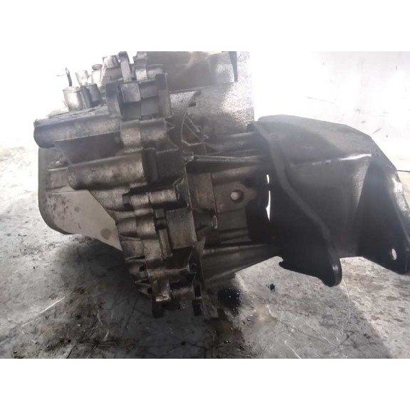 Recambio de caja cambios para volvo s40 berlina 1.9 d+ (85kw) referencia OEM IAM  B 196.000KM