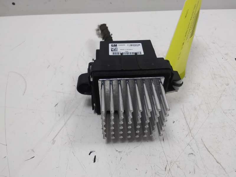 Recambio de resistencia calefaccion para opel astra j gtc sport referencia OEM IAM 13503201  