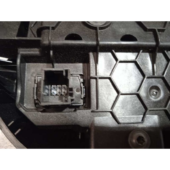 Recambio de sistema navegacion gps para opel corsa f 1.2 referencia OEM IAM 39185456  