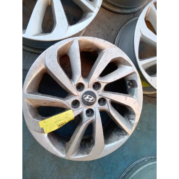 Recambio de juego llantas para hyundai tucson 25 aniversario 4x2 referencia OEM IAM 7JX17ET51 X4 17